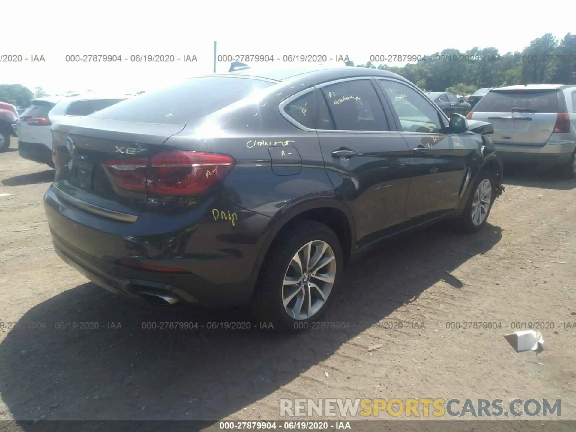 4 Photograph of a damaged car 5UXKU6C53K0Z67002 BMW X6 2019