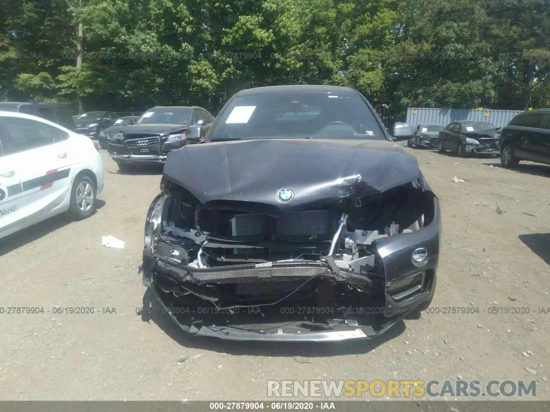 6 Photograph of a damaged car 5UXKU6C53K0Z67002 BMW X6 2019