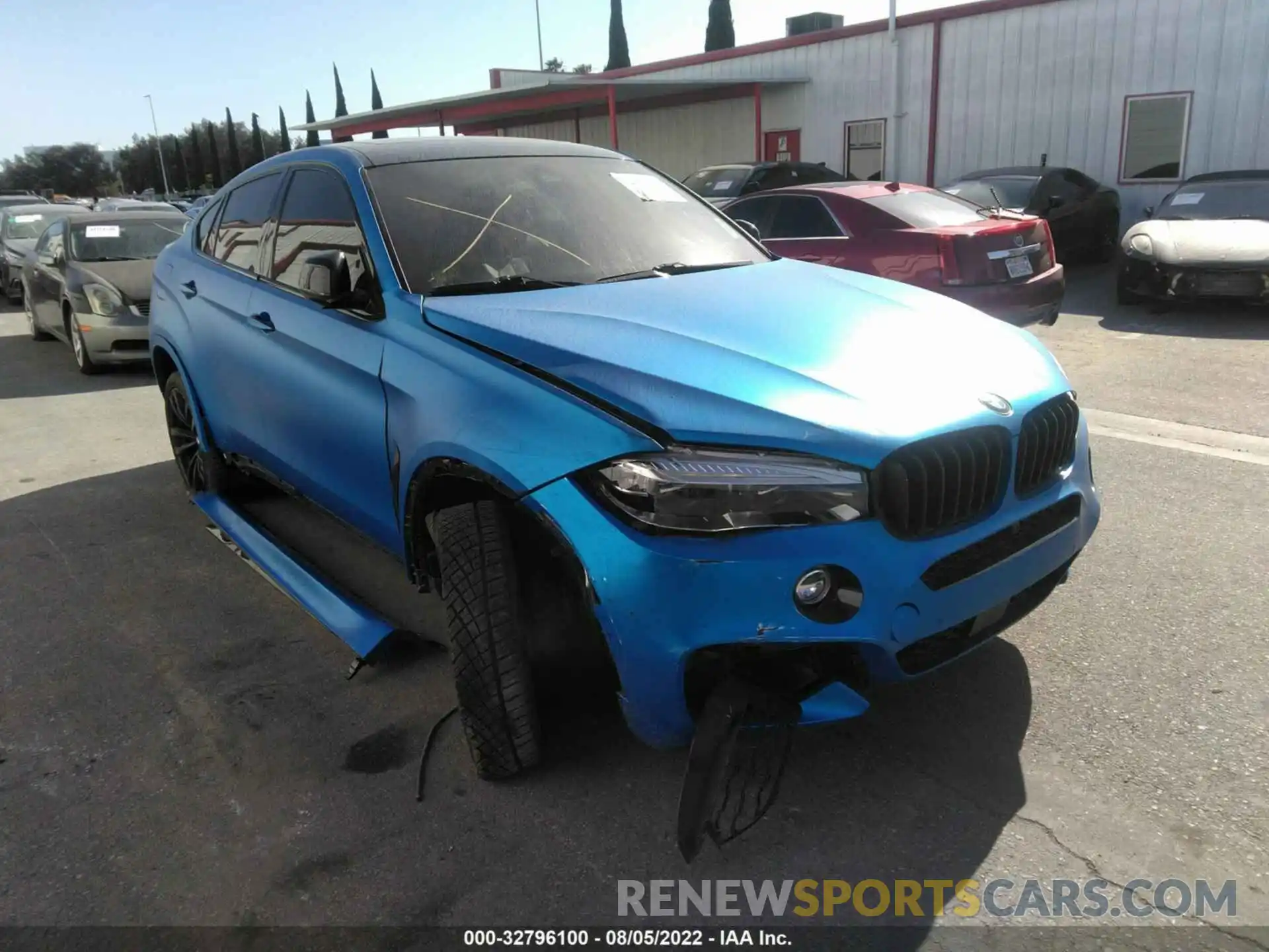 6 Photograph of a damaged car 5UXKU6C53KLP60687 BMW X6 2019