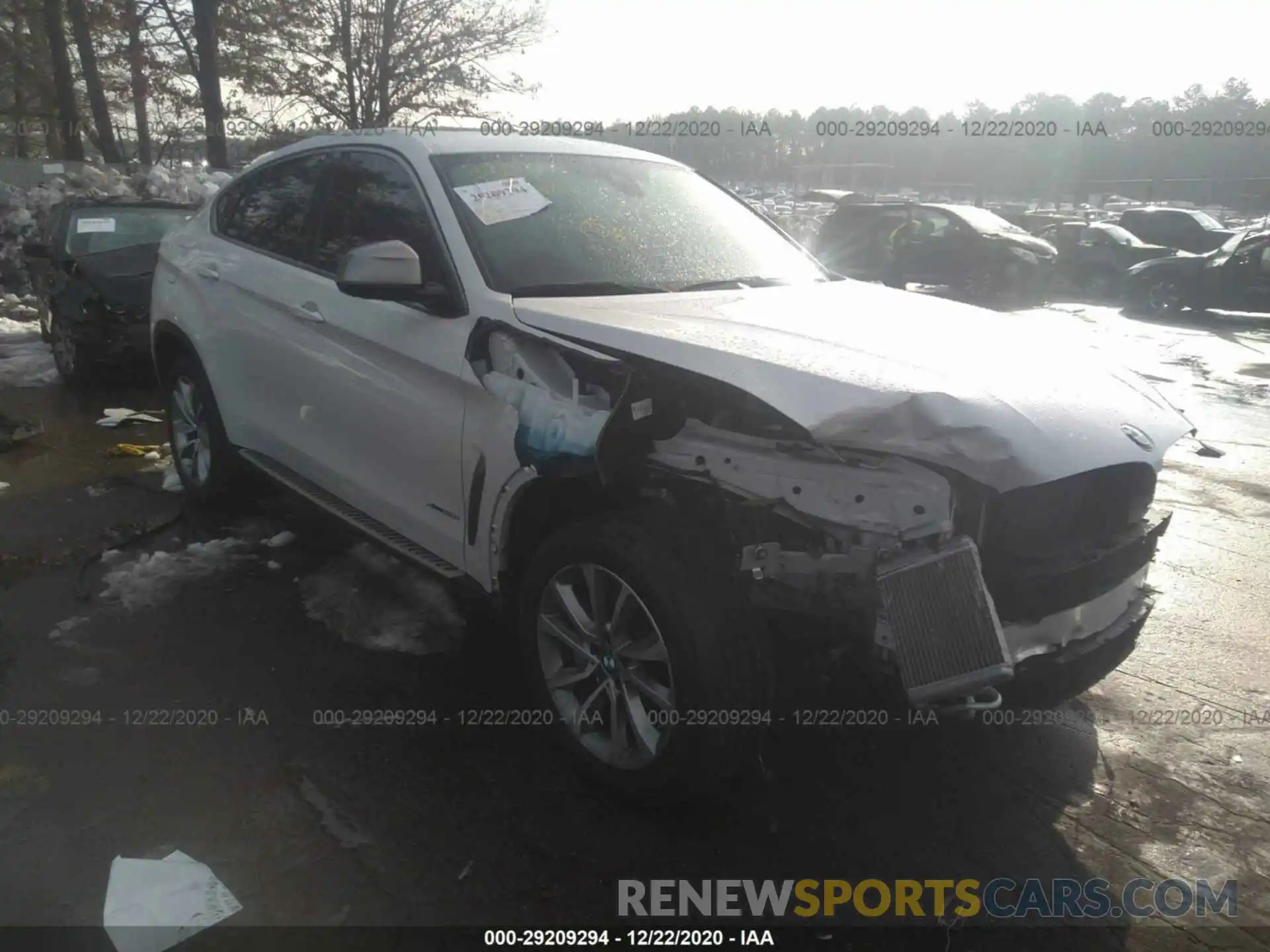 1 Photograph of a damaged car 5UXKU6C53KLP60690 BMW X6 2019