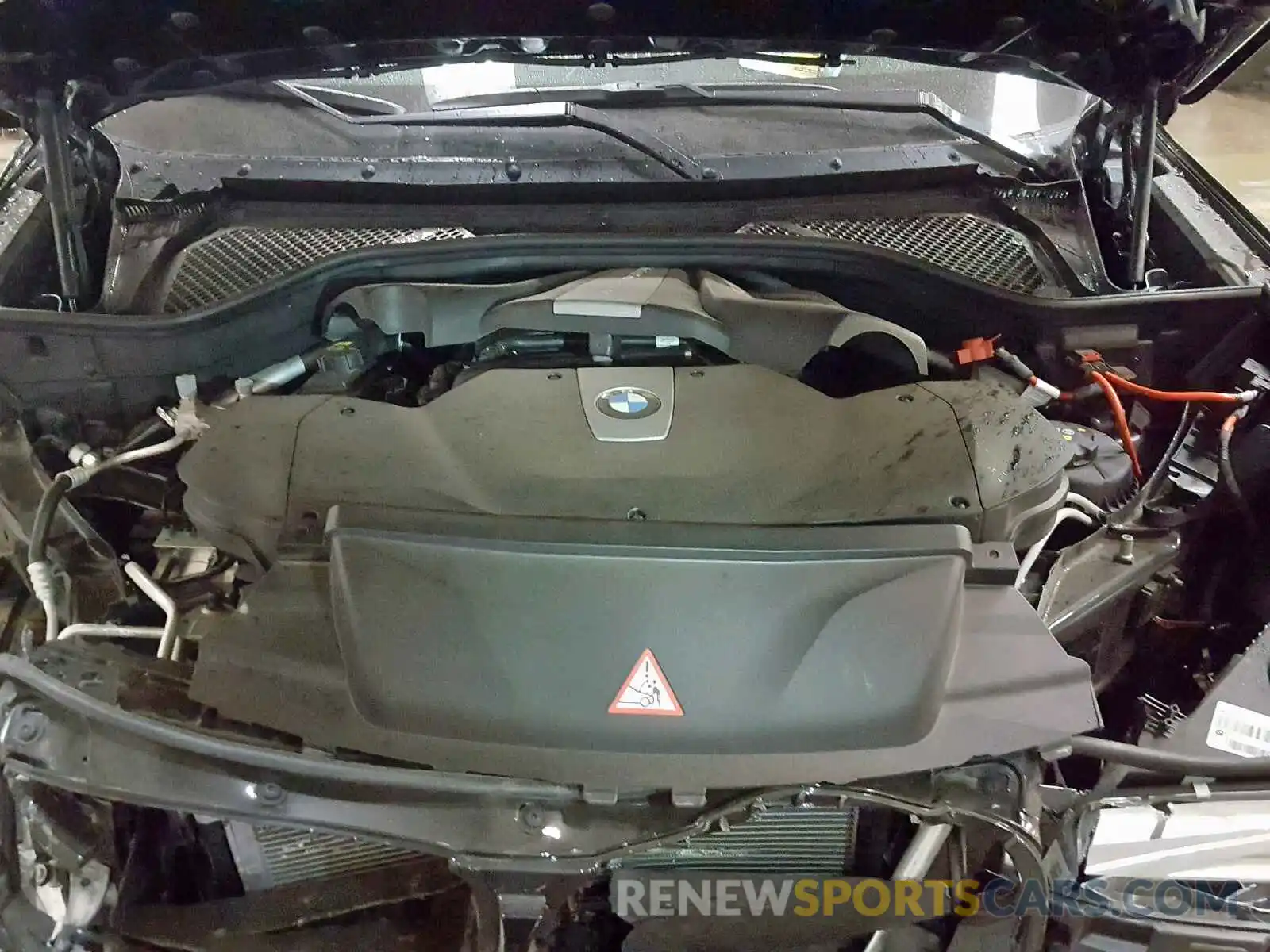 7 Фотография поврежденного автомобиля 5UXKU6C54KLP60620 BMW X6 2019