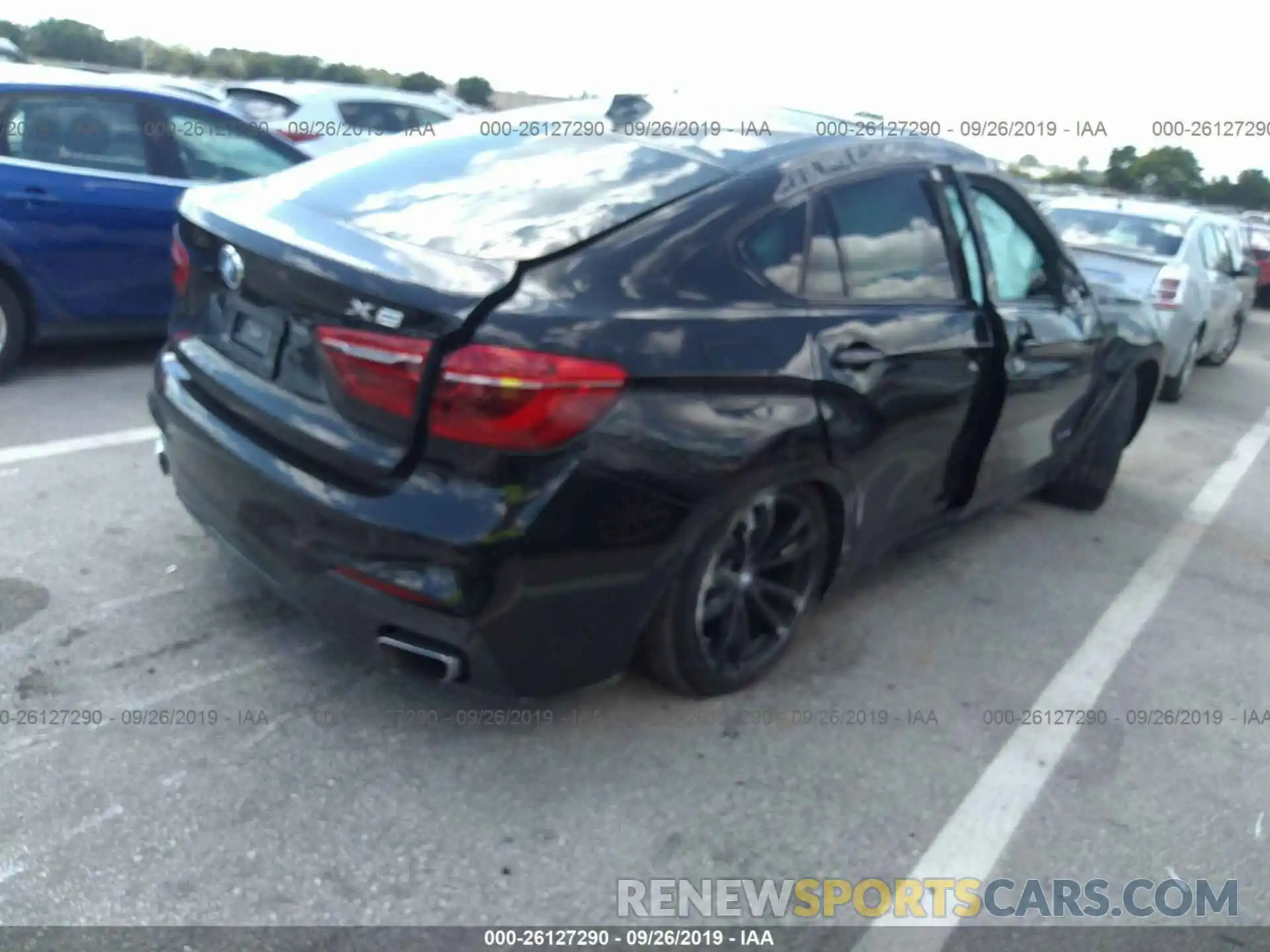 4 Photograph of a damaged car 5UXKU6C55K0Z67096 BMW X6 2019