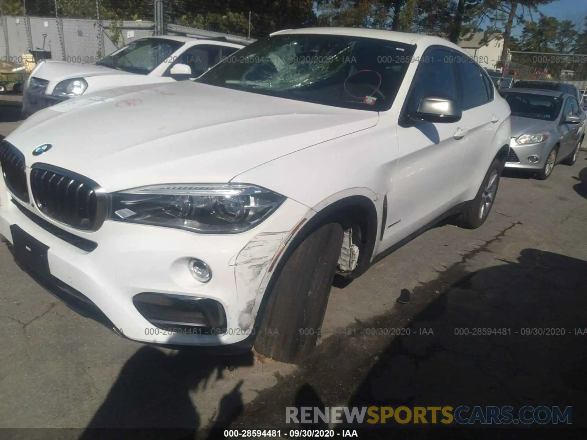 6 Photograph of a damaged car 5UXKU6C55KLP60691 BMW X6 2019