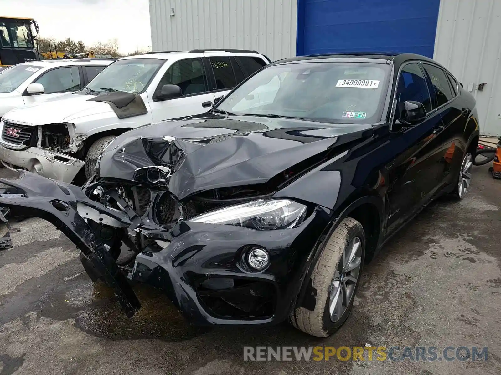 2 Photograph of a damaged car 5UXKU6C58K0Z67044 BMW X6 2019