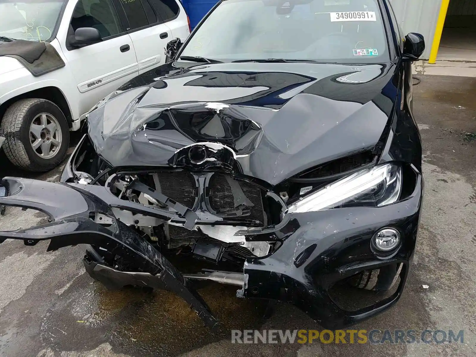 7 Фотография поврежденного автомобиля 5UXKU6C58K0Z67044 BMW X6 2019