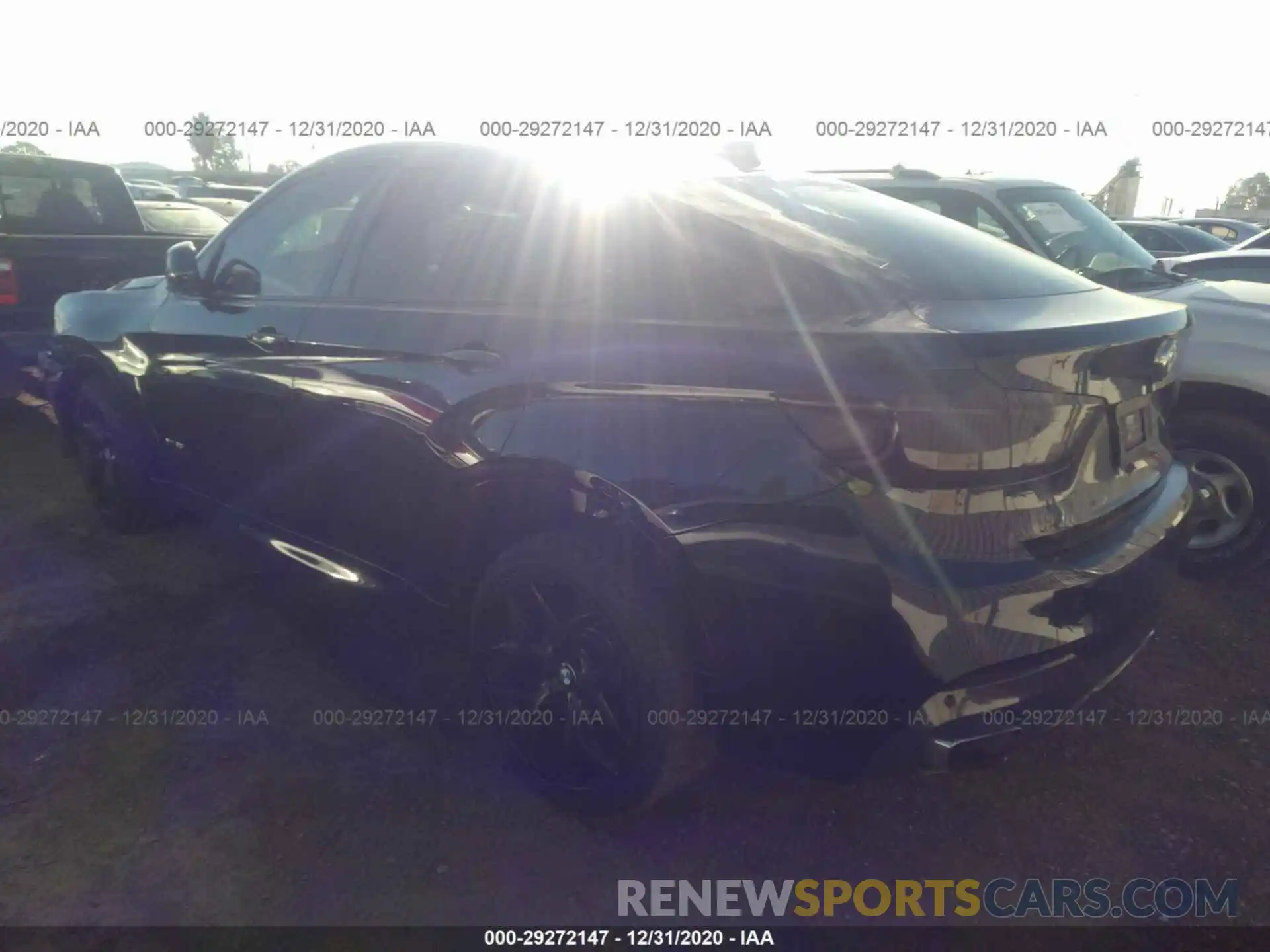 3 Photograph of a damaged car 5UXKU6C59K0Z66954 BMW X6 2019