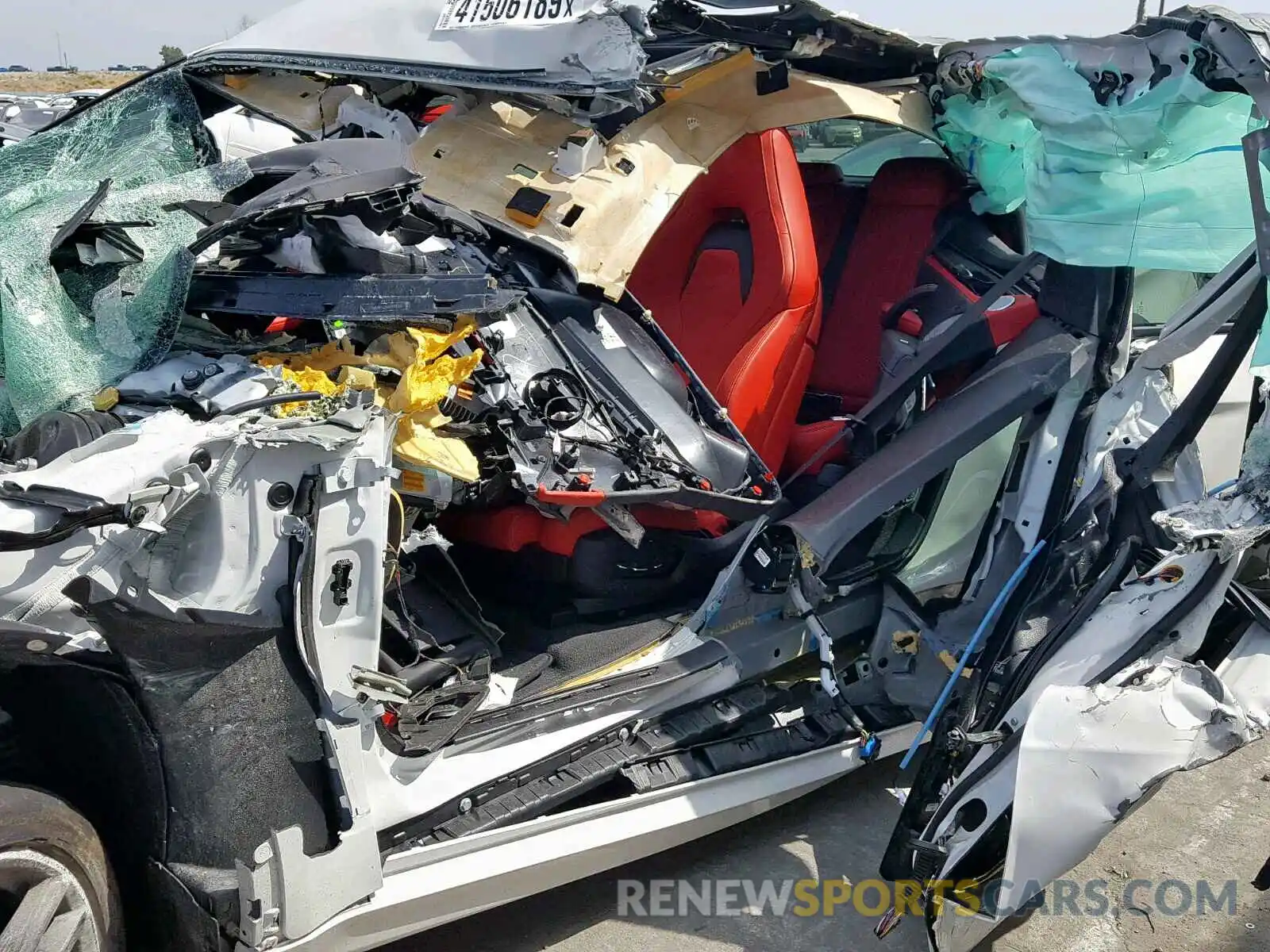 9 Photograph of a damaged car 5YMKW8C50K0Y75120 BMW X6 2019