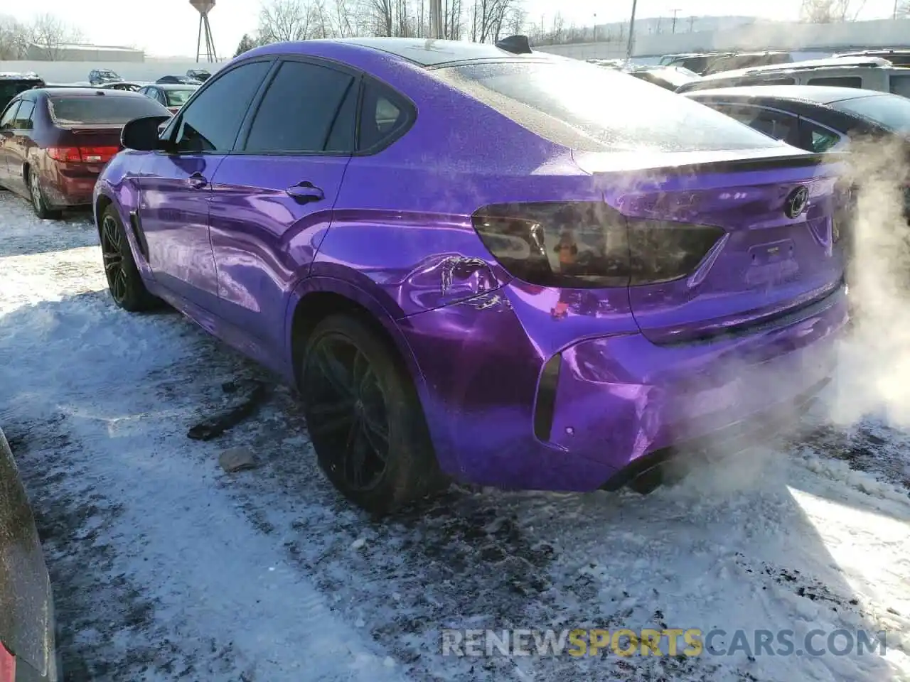 3 Photograph of a damaged car 5YMKW8C52KLR38331 BMW X6 2019