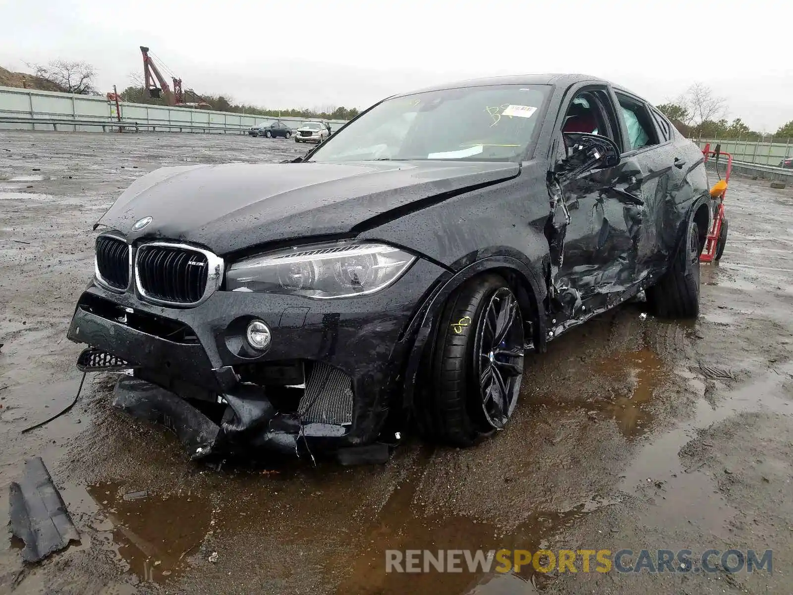 2 Photograph of a damaged car 5YMKW8C55KLR38436 BMW X6 2019