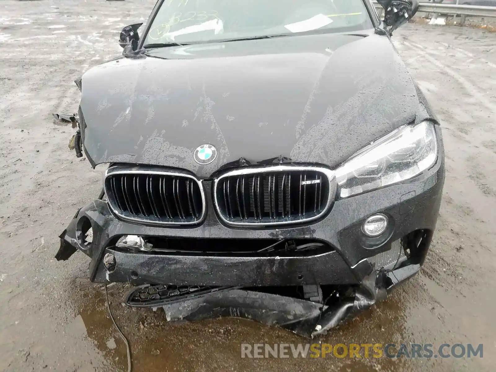 7 Photograph of a damaged car 5YMKW8C55KLR38436 BMW X6 2019