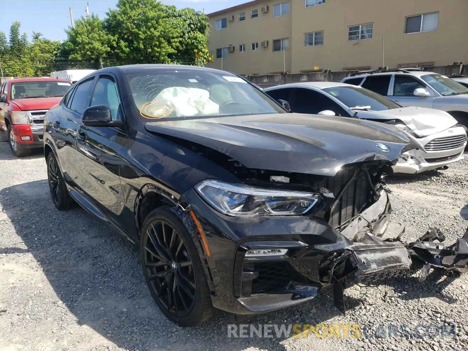 1 Photograph of a damaged car 5UXCY4C05L9D28556 BMW X6 2020