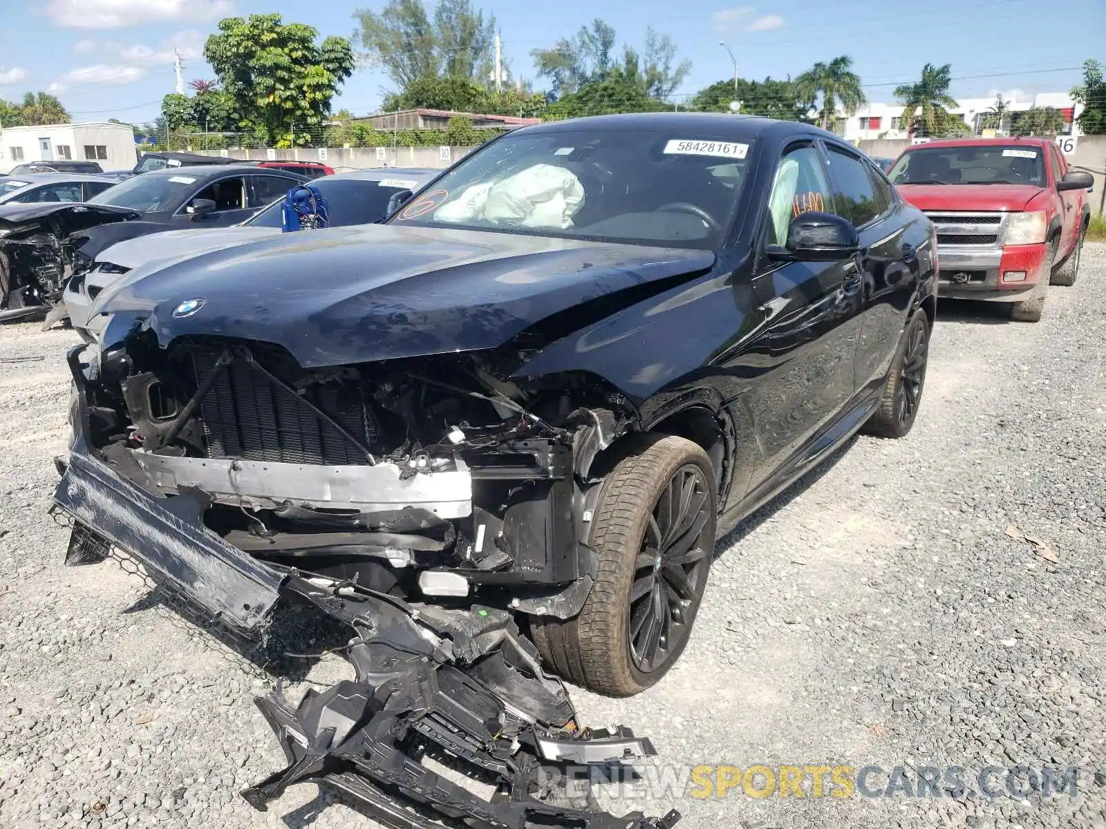 2 Photograph of a damaged car 5UXCY4C05L9D28556 BMW X6 2020