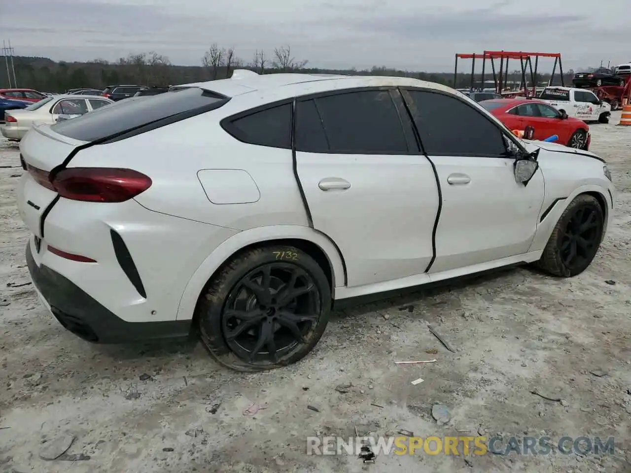 3 Photograph of a damaged car 5UXCY4C09L9C93715 BMW X6 2020