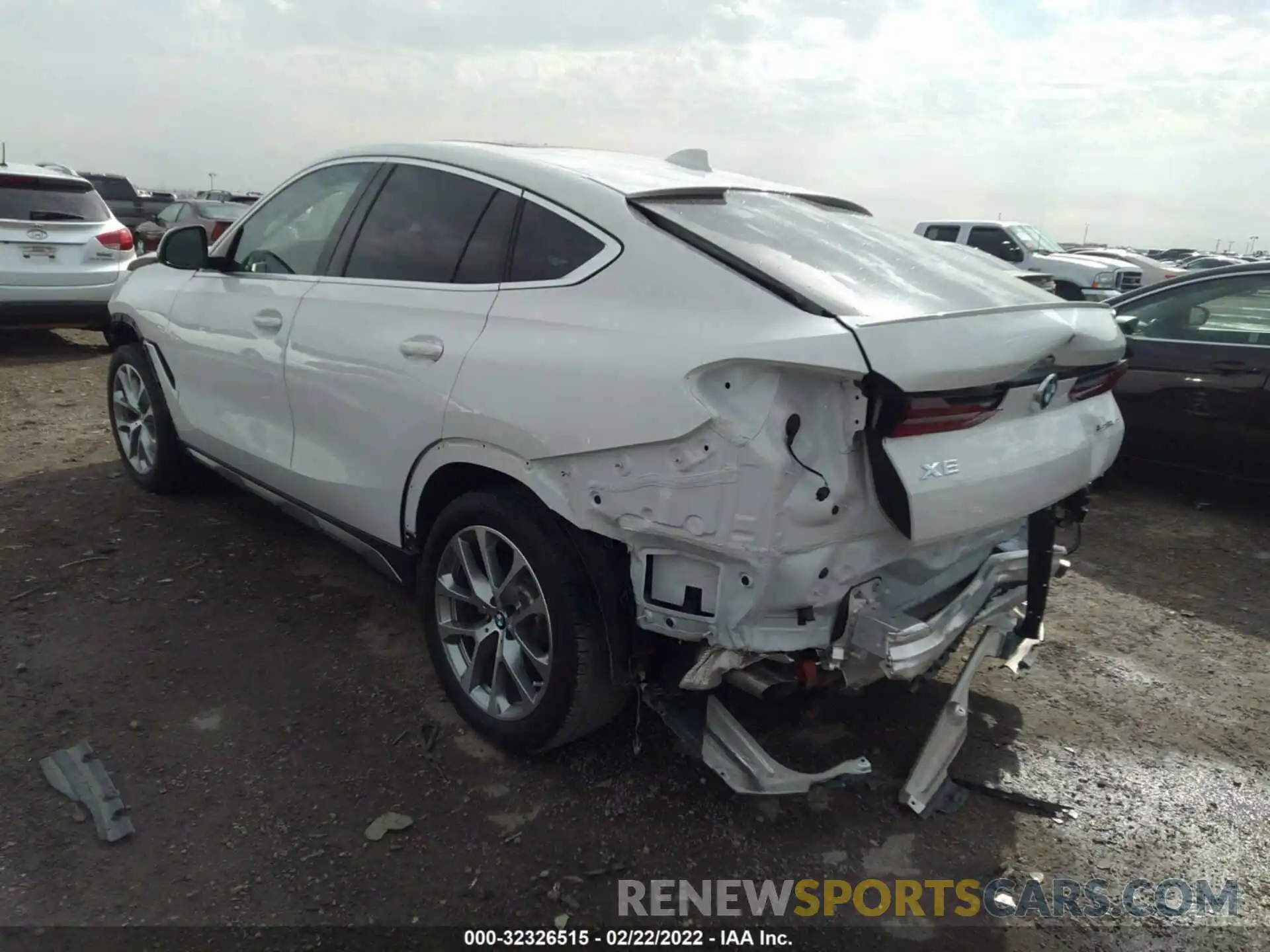 3 Photograph of a damaged car 5UXCY4C09L9D51581 BMW X6 2020