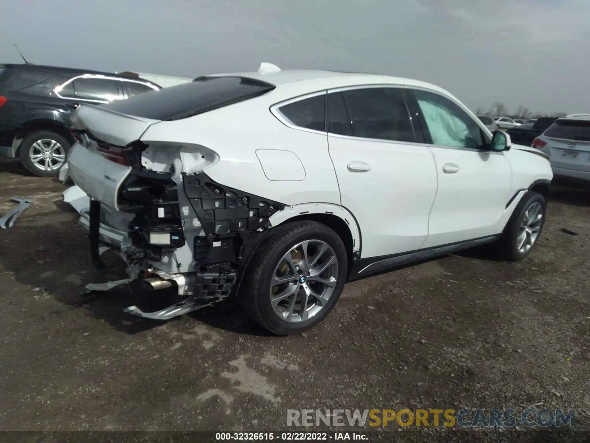 4 Photograph of a damaged car 5UXCY4C09L9D51581 BMW X6 2020