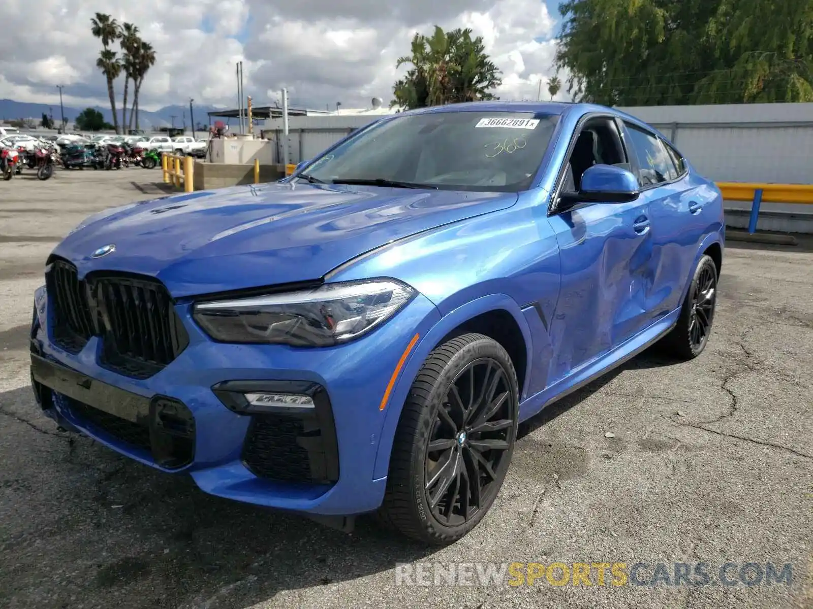 2 Photograph of a damaged car 5UXCY4C0XL9C49898 BMW X6 2020