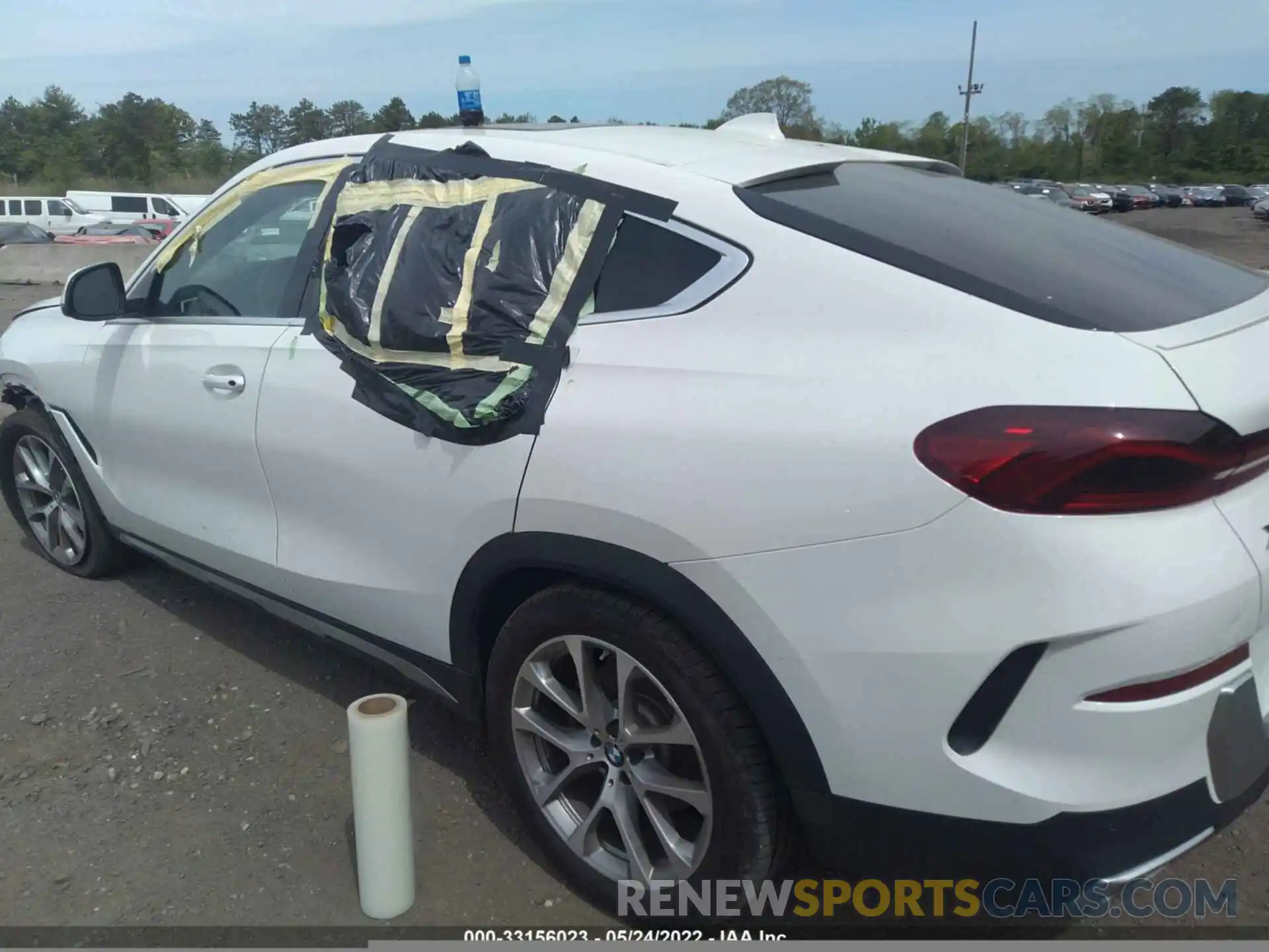 3 Photograph of a damaged car 5UXCY6C02L9C58185 BMW X6 2020