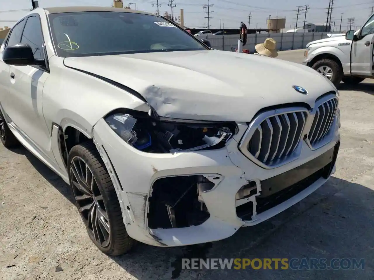 9 Photograph of a damaged car 5UXCY6C03L9B86123 BMW X6 2020