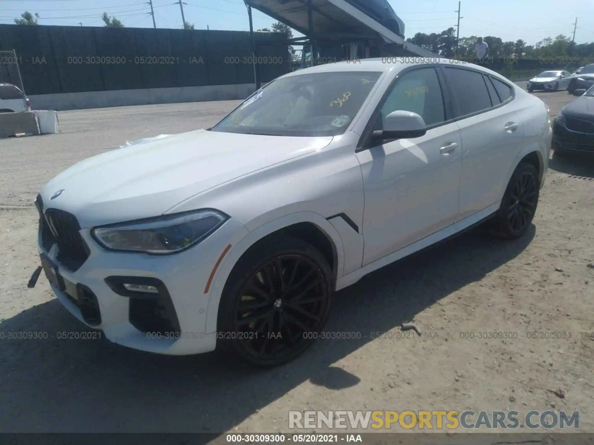 2 Photograph of a damaged car 5UXCY6C04L9B56659 BMW X6 2020