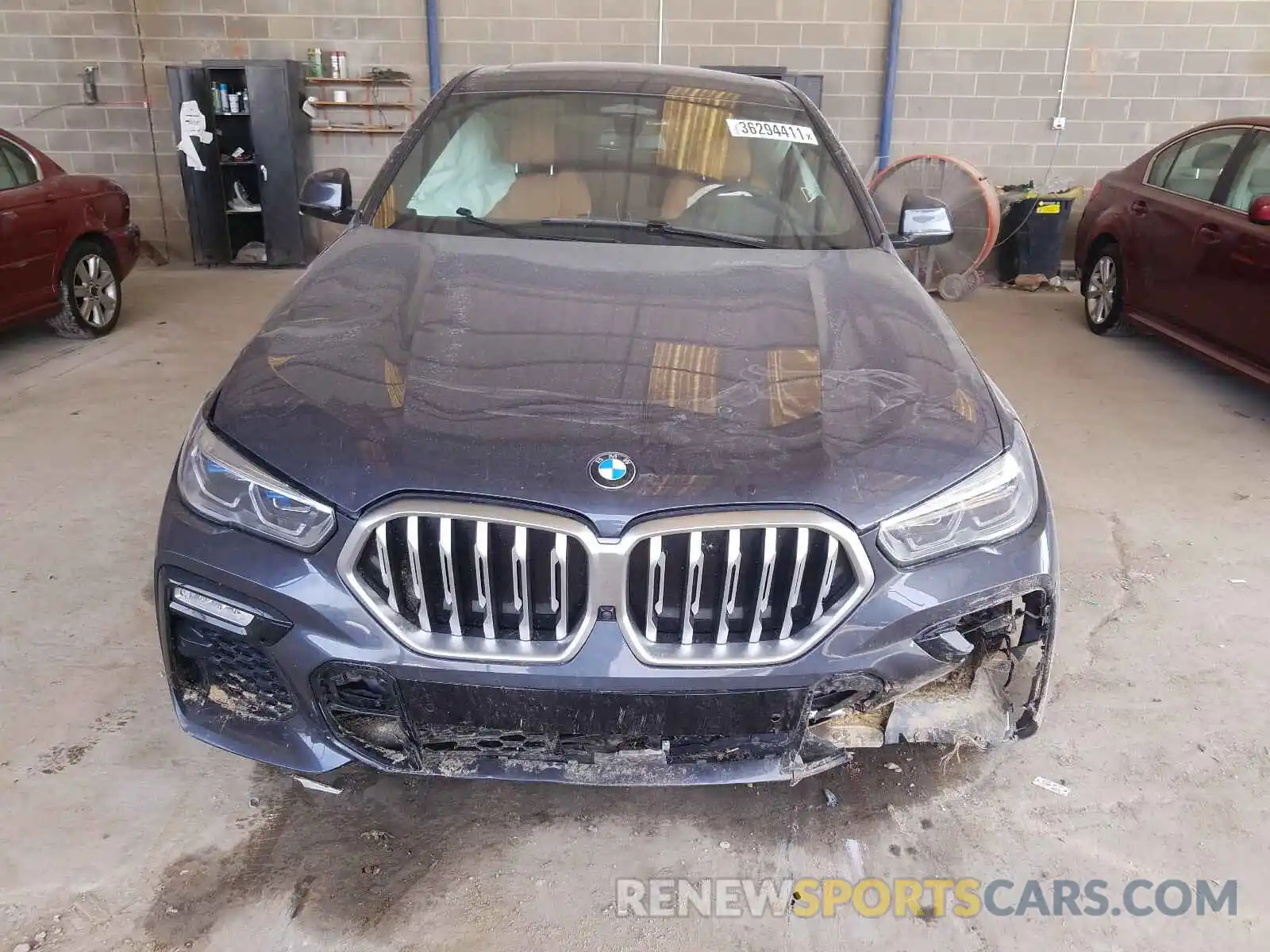 9 Photograph of a damaged car 5UXCY6C07L9D68858 BMW X6 2020