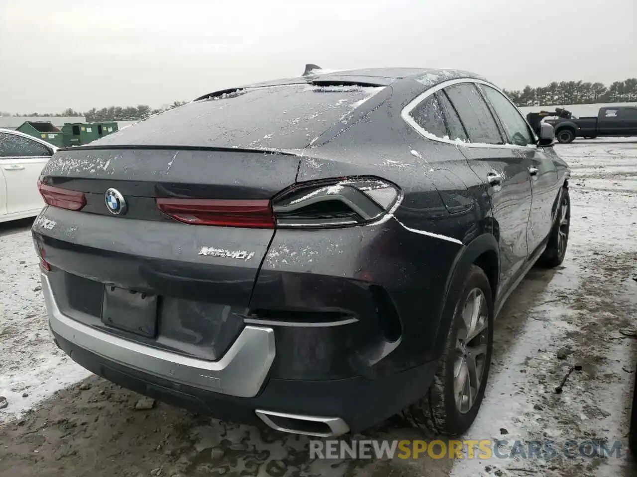 4 Photograph of a damaged car 5UXCY6C09L9D02134 BMW X6 2020