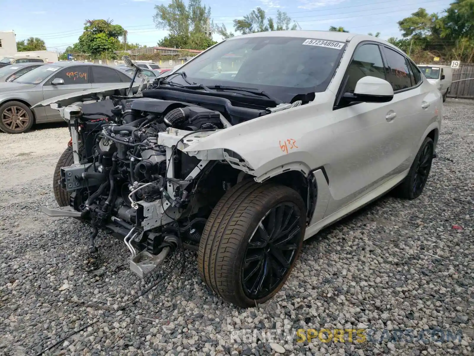 2 Фотография поврежденного автомобиля 5UXCY8C01L9B51091 BMW X6 2020
