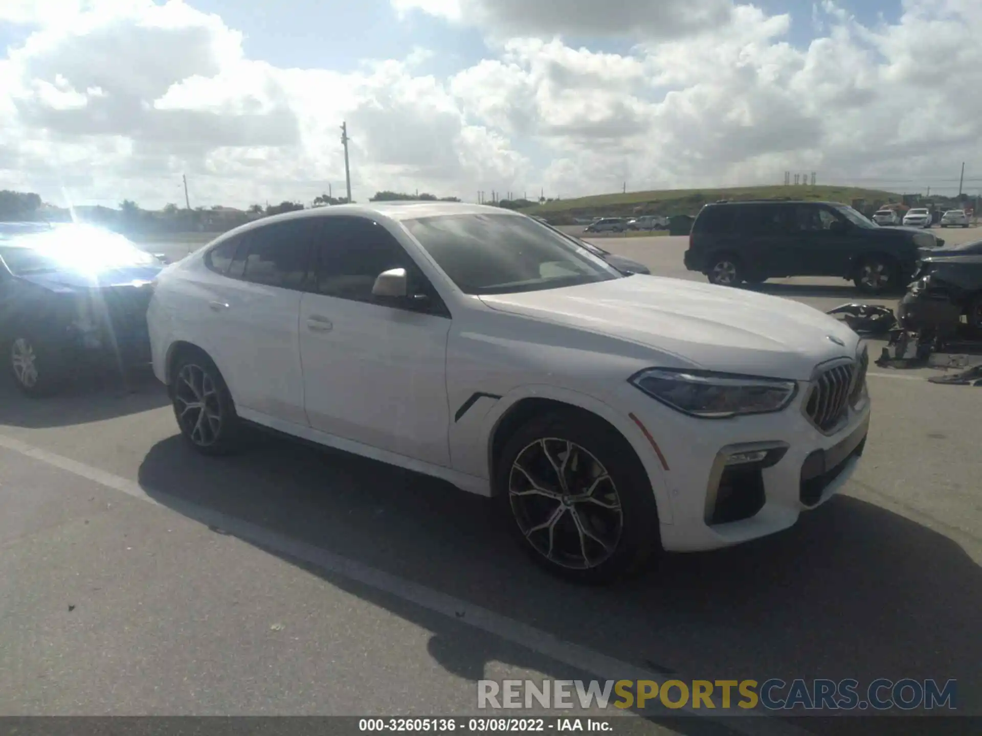 1 Photograph of a damaged car 5UXCY8C05L9B30907 BMW X6 2020