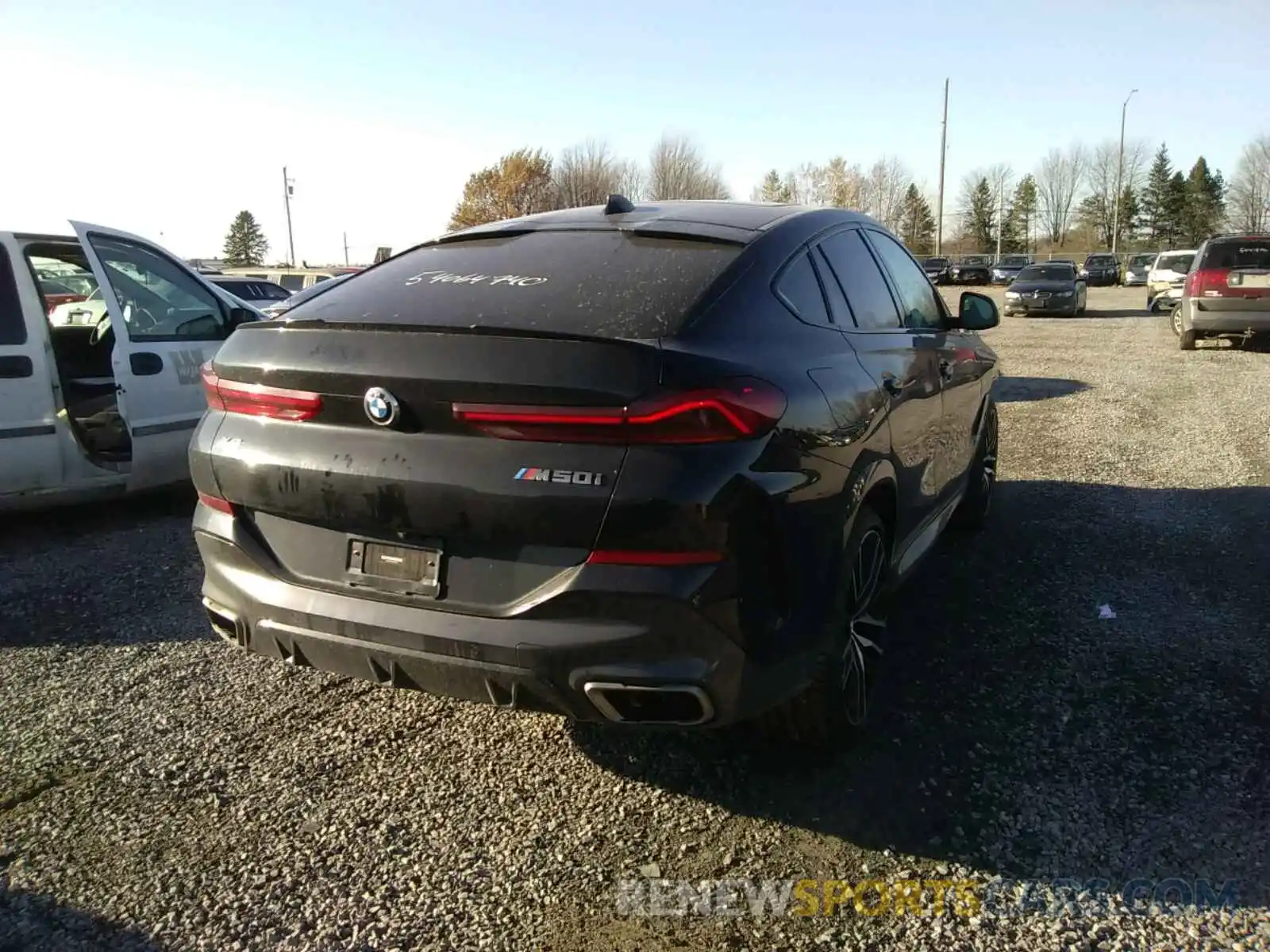 4 Photograph of a damaged car 5UXCY8C0XL9B79407 BMW X6 2020