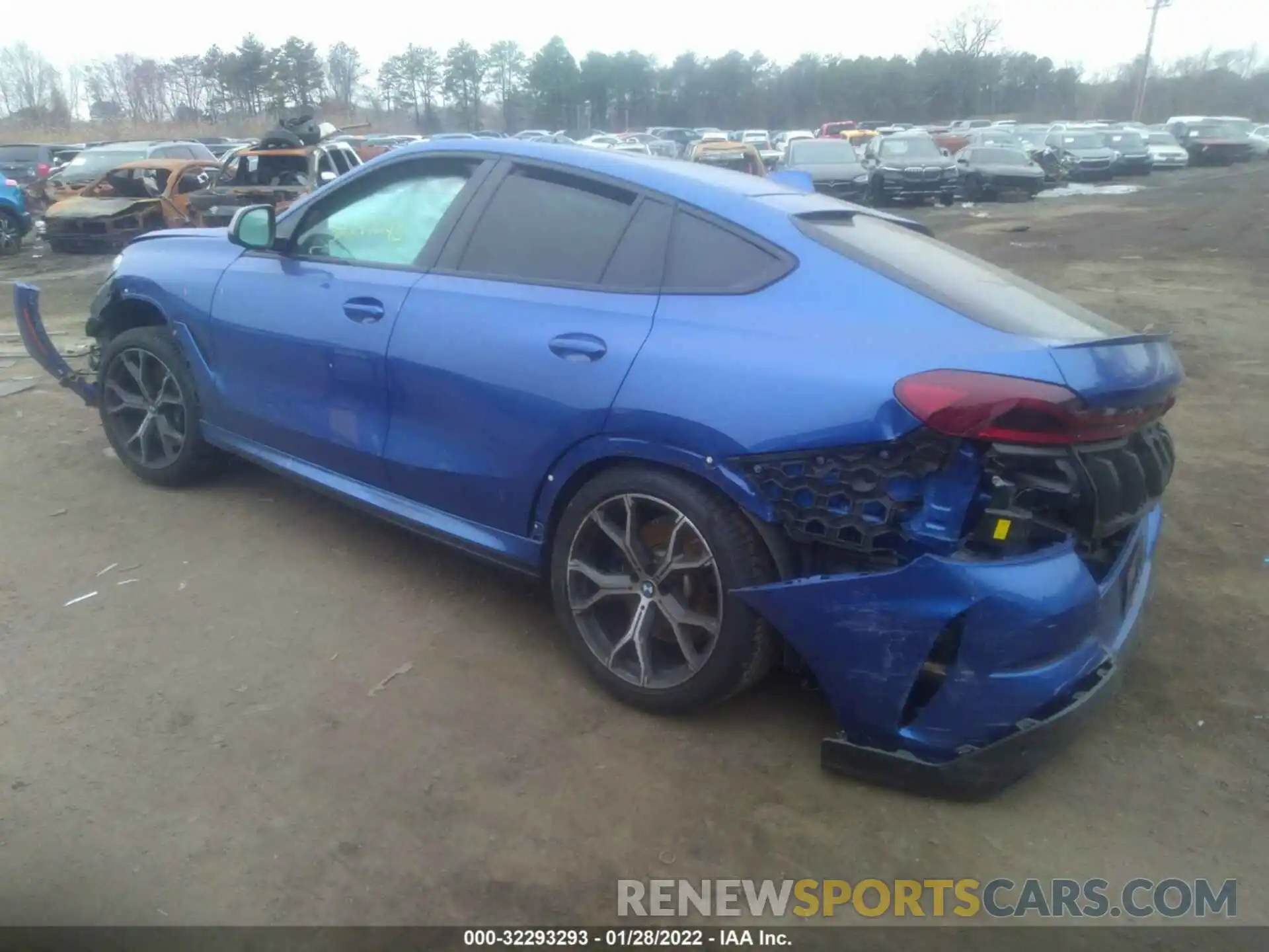 3 Photograph of a damaged car 5UXCY8C0XLLE40439 BMW X6 2020