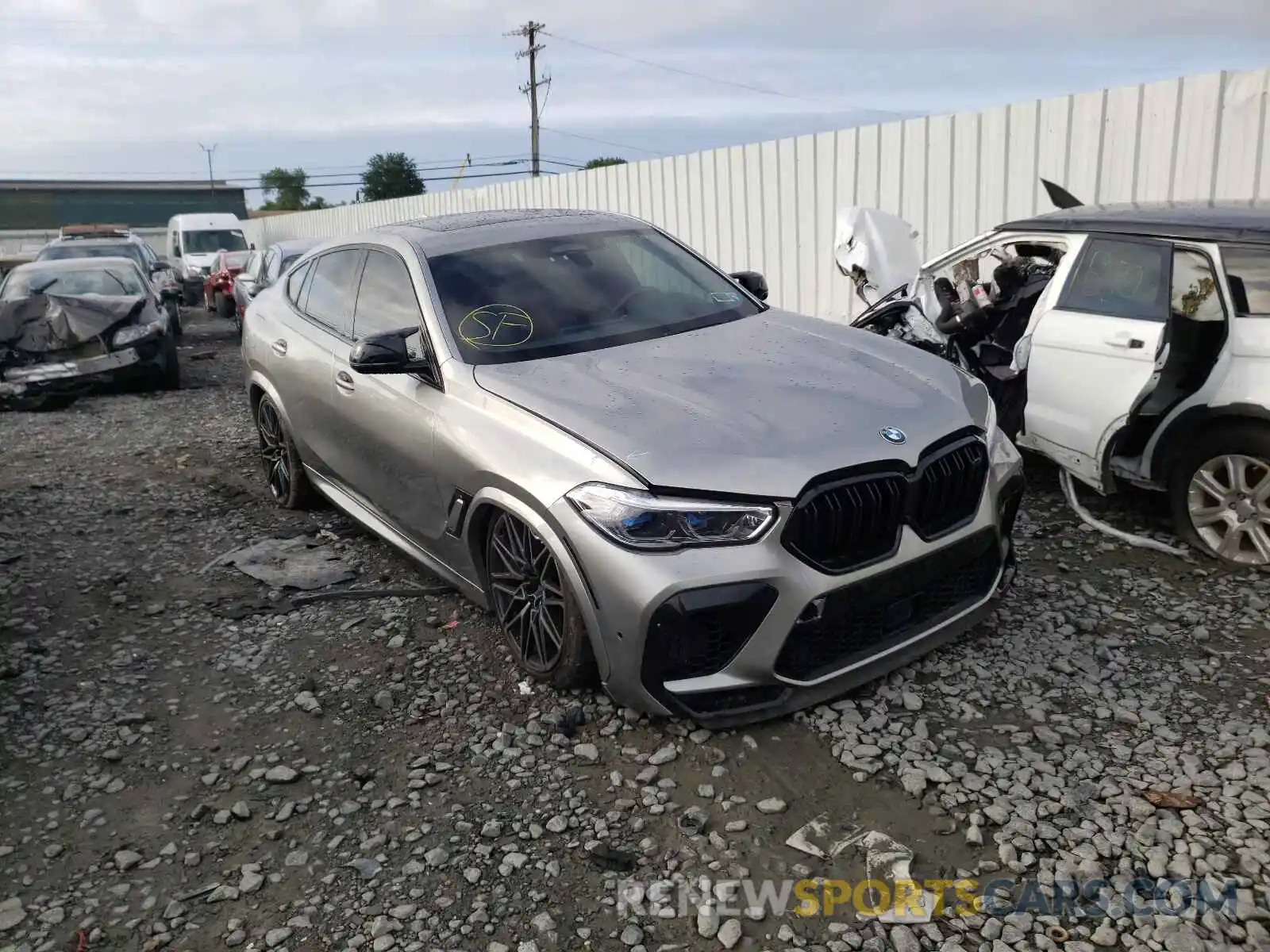 1 Photograph of a damaged car 5YMCY0C02L9C91287 BMW X6 2020