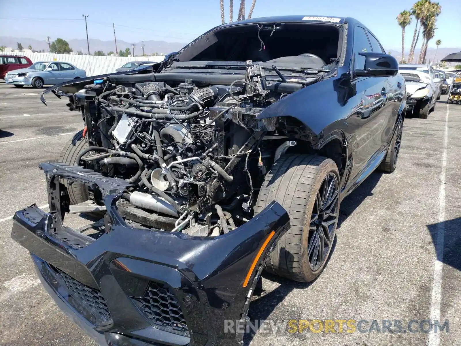 2 Photograph of a damaged car 5YMCY0C06L9D41527 BMW X6 2020