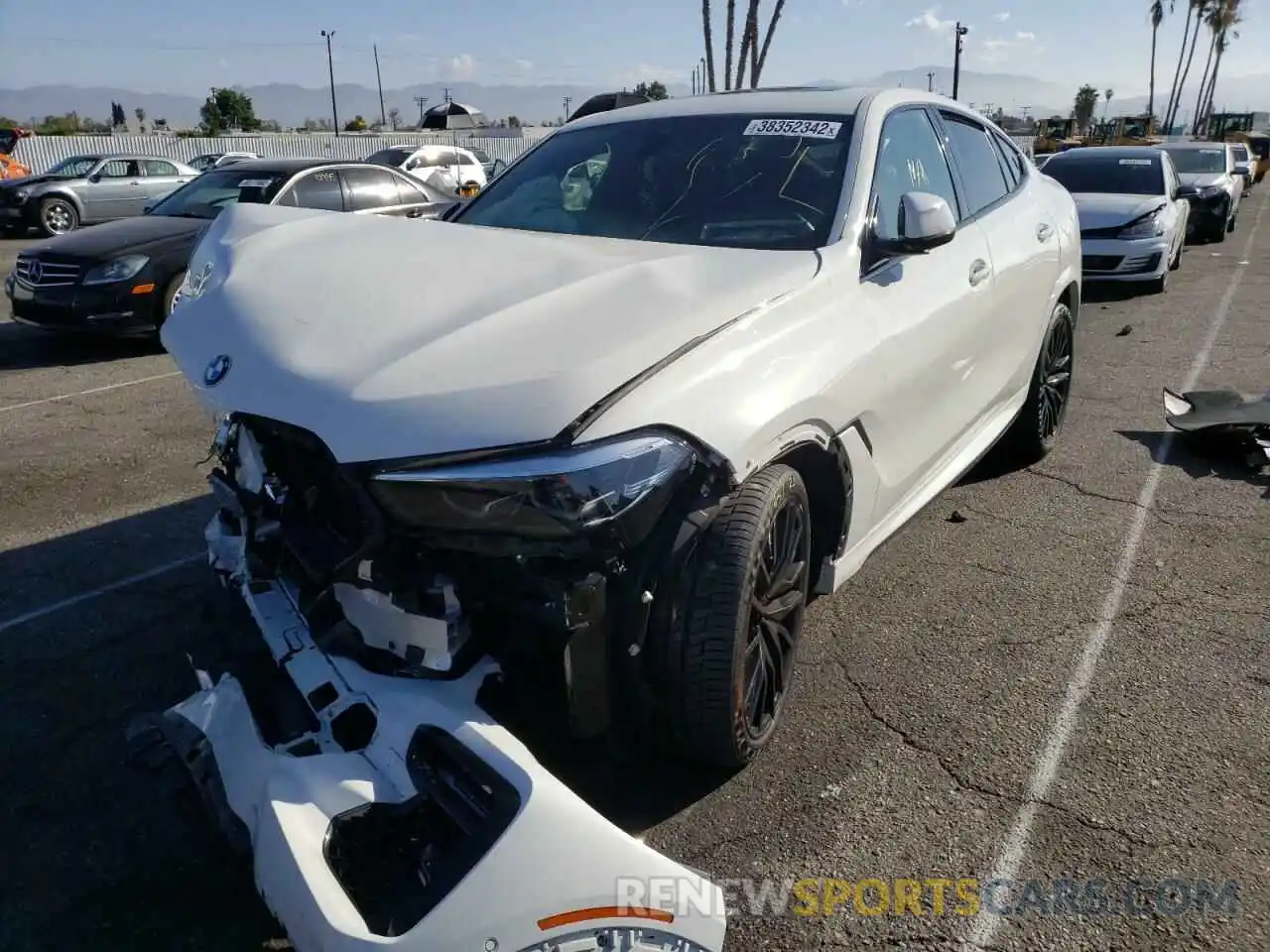 2 Photograph of a damaged car 5UXCY4C01M9E19678 BMW X6 2021