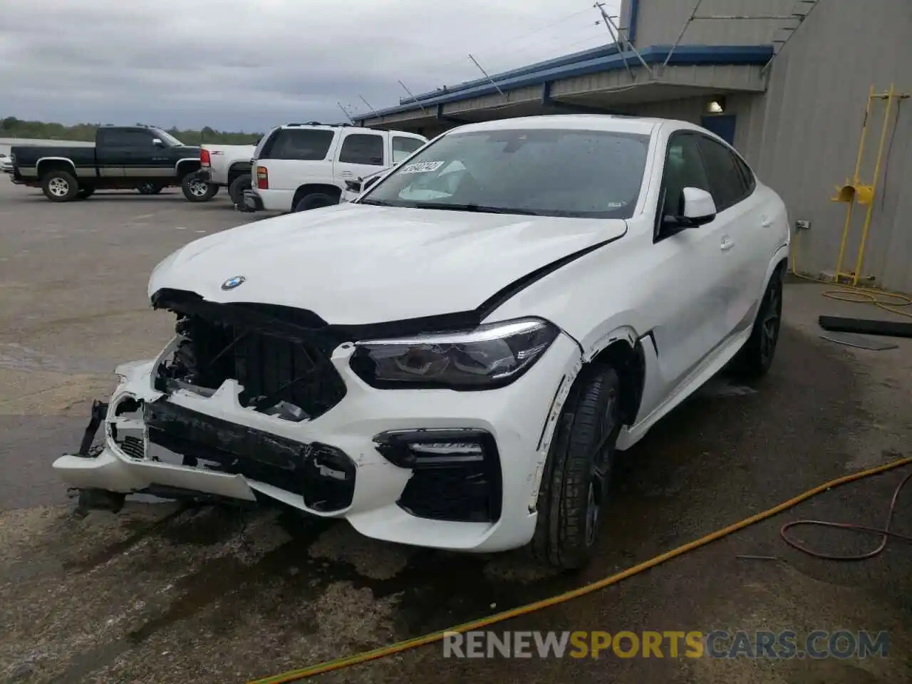 2 Photograph of a damaged car 5UXCY4C01M9H86189 BMW X6 2021