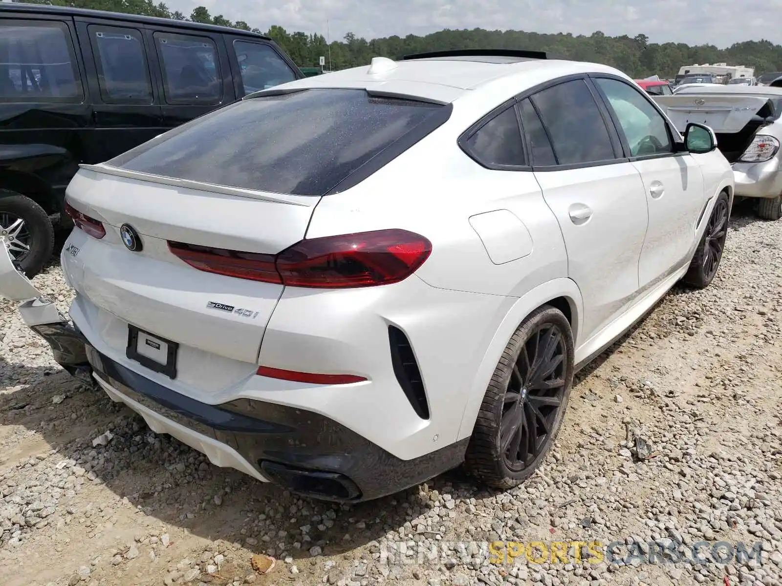 4 Photograph of a damaged car 5UXCY4C03M9E24140 BMW X6 2021