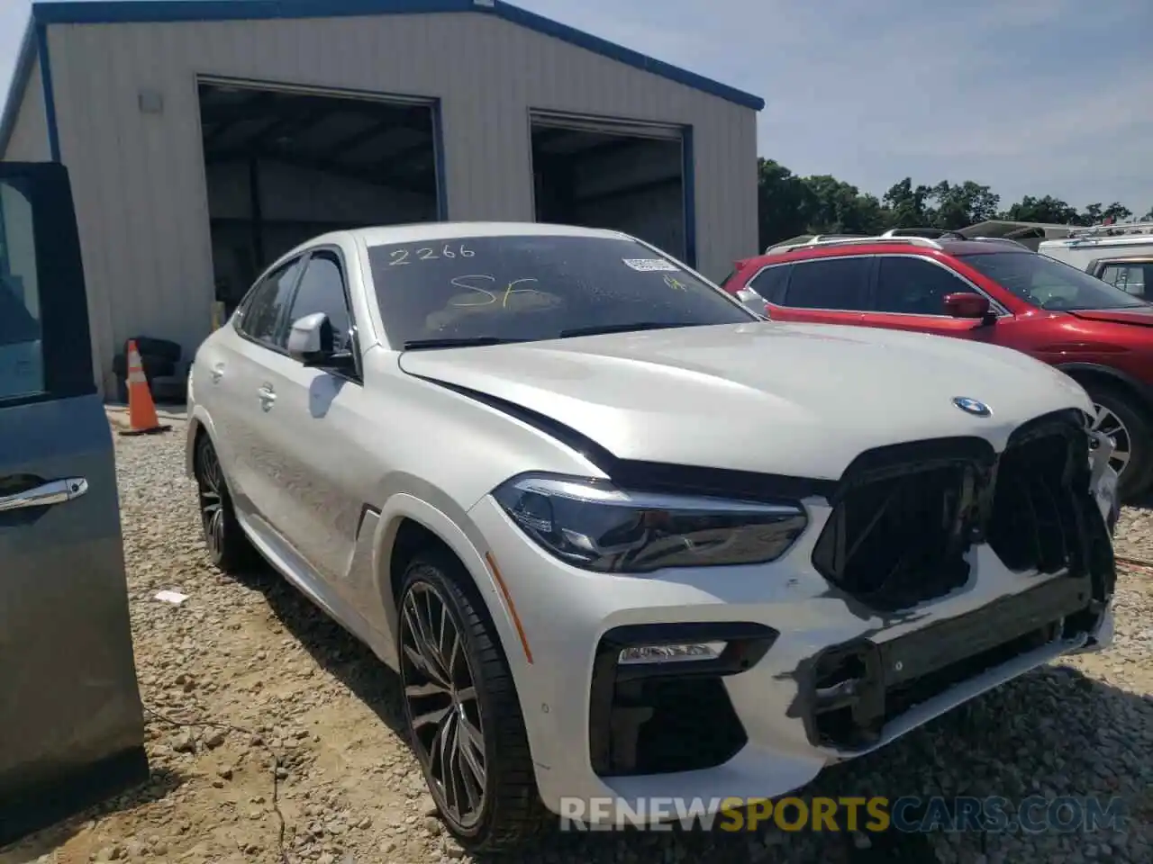 1 Photograph of a damaged car 5UXCY4C06M9G02266 BMW X6 2021