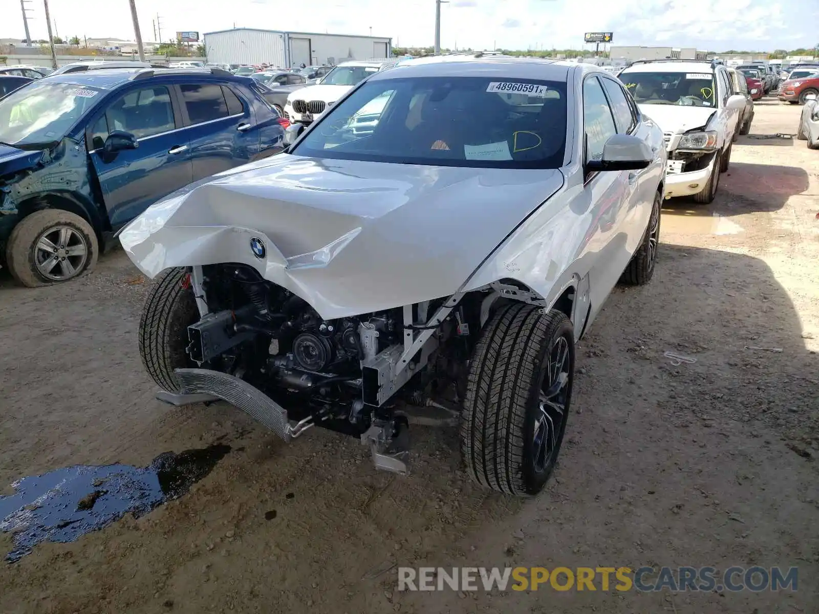 2 Photograph of a damaged car 5UXCY4C08M9H25552 BMW X6 2021