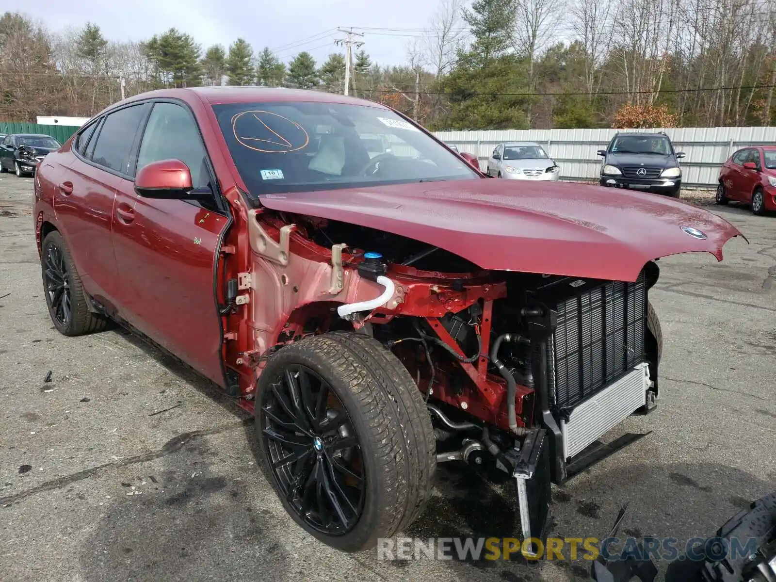 1 Photograph of a damaged car 5UXCY6C01M9E08725 BMW X6 2021