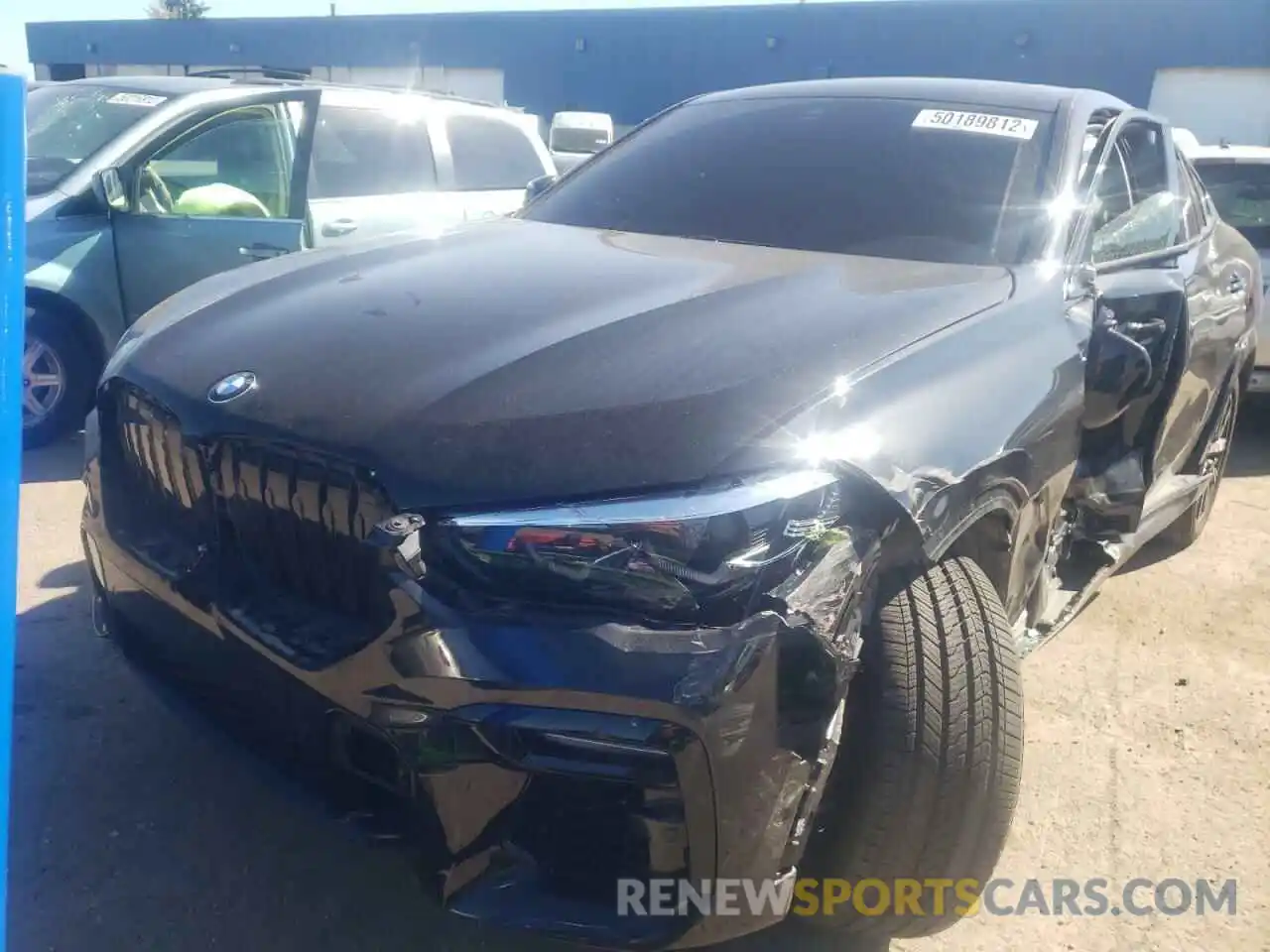 2 Photograph of a damaged car 5UXCY6C01M9H16378 BMW X6 2021