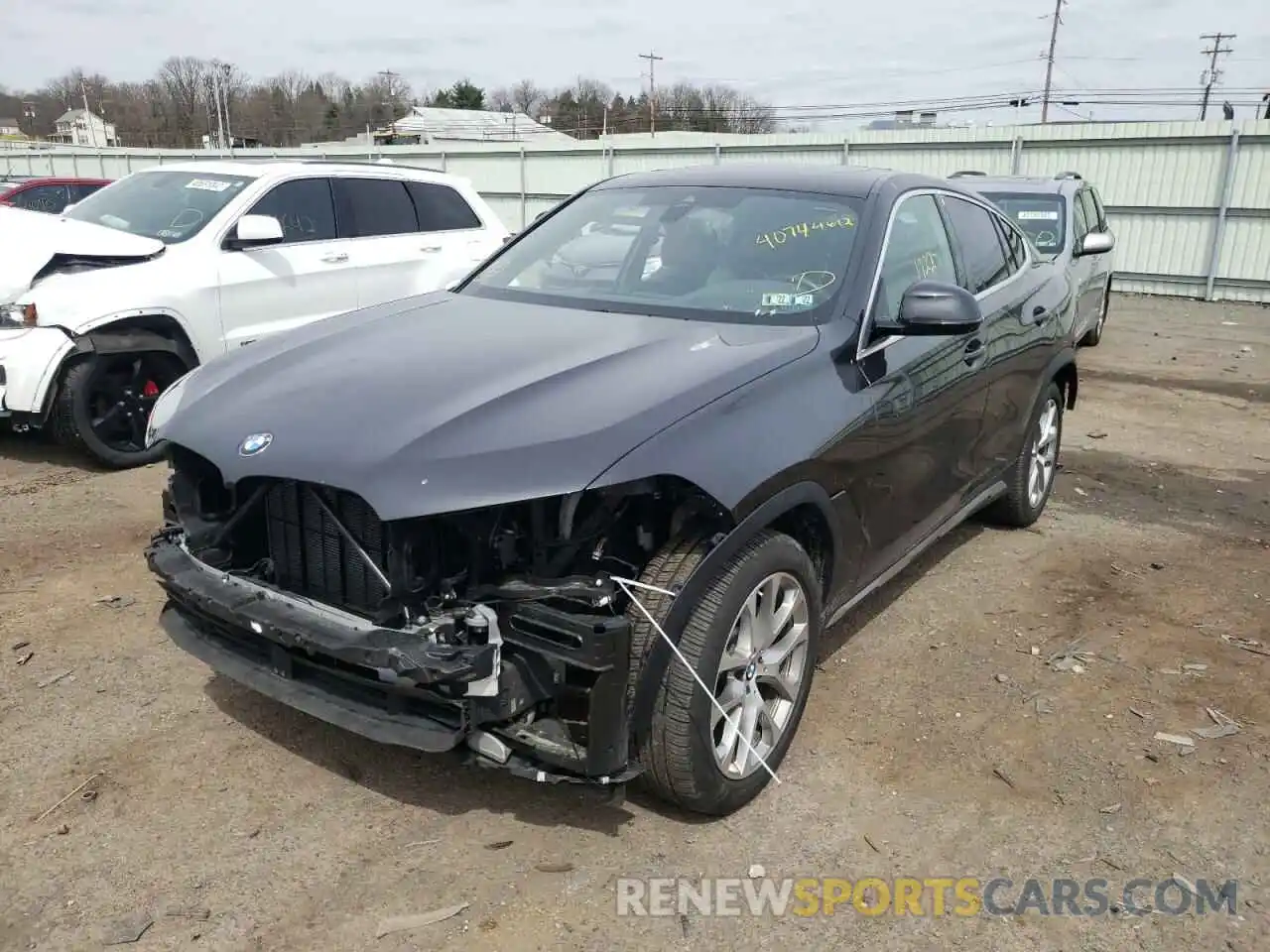 2 Photograph of a damaged car 5UXCY6C02M9D88646 BMW X6 2021