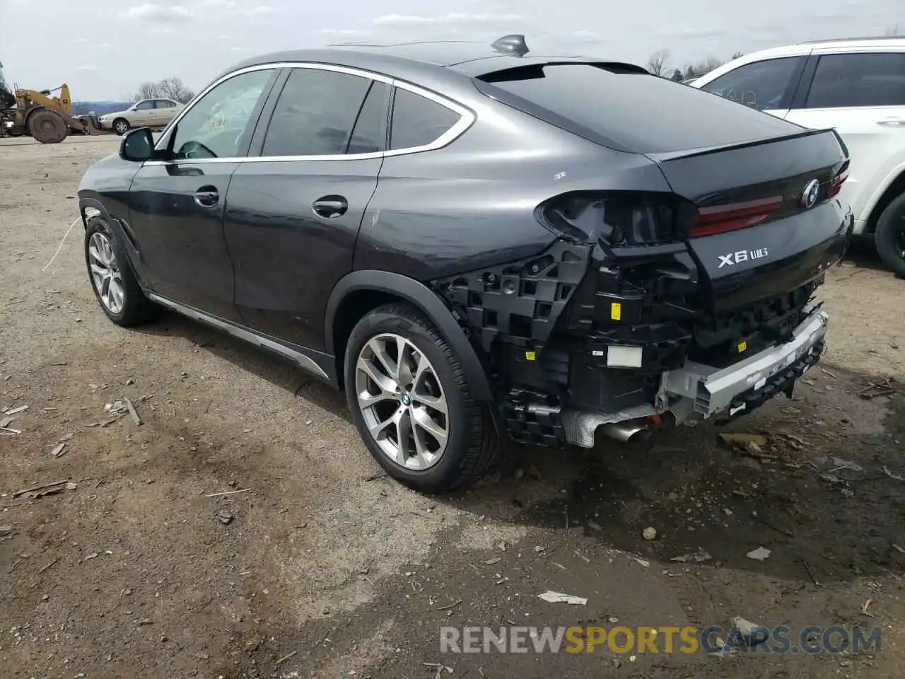 3 Photograph of a damaged car 5UXCY6C02M9D88646 BMW X6 2021