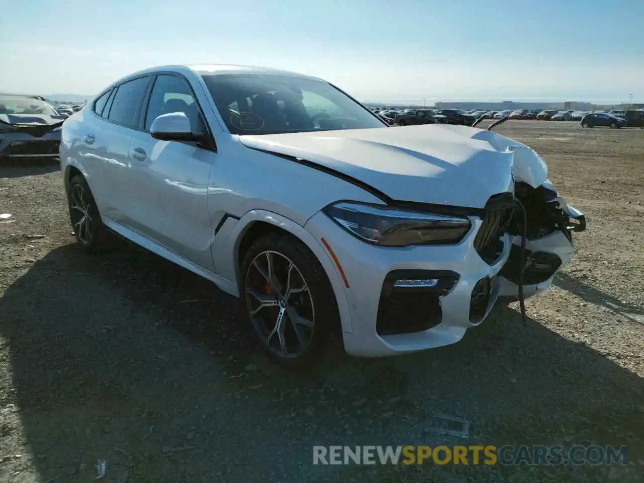 1 Photograph of a damaged car 5UXCY6C02M9H56484 BMW X6 2021