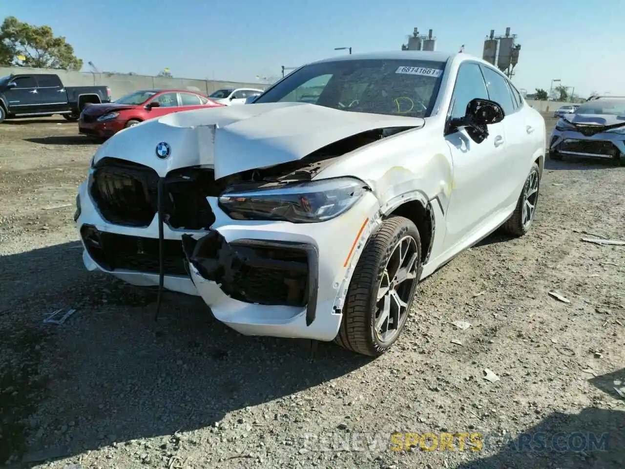 2 Photograph of a damaged car 5UXCY6C02M9H56484 BMW X6 2021