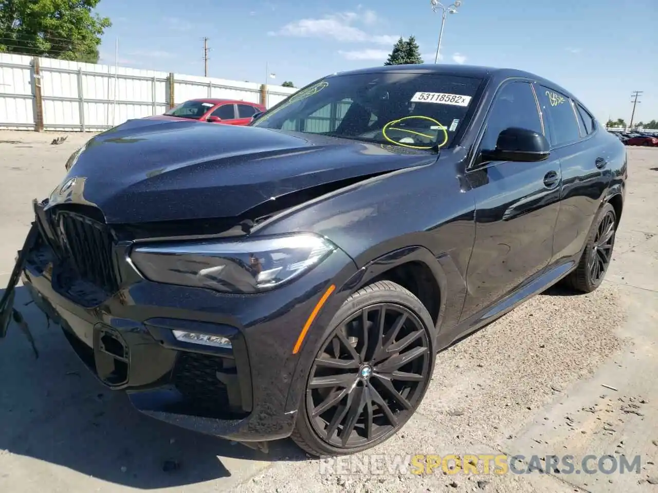 2 Photograph of a damaged car 5UXCY6C05M9E62156 BMW X6 2021