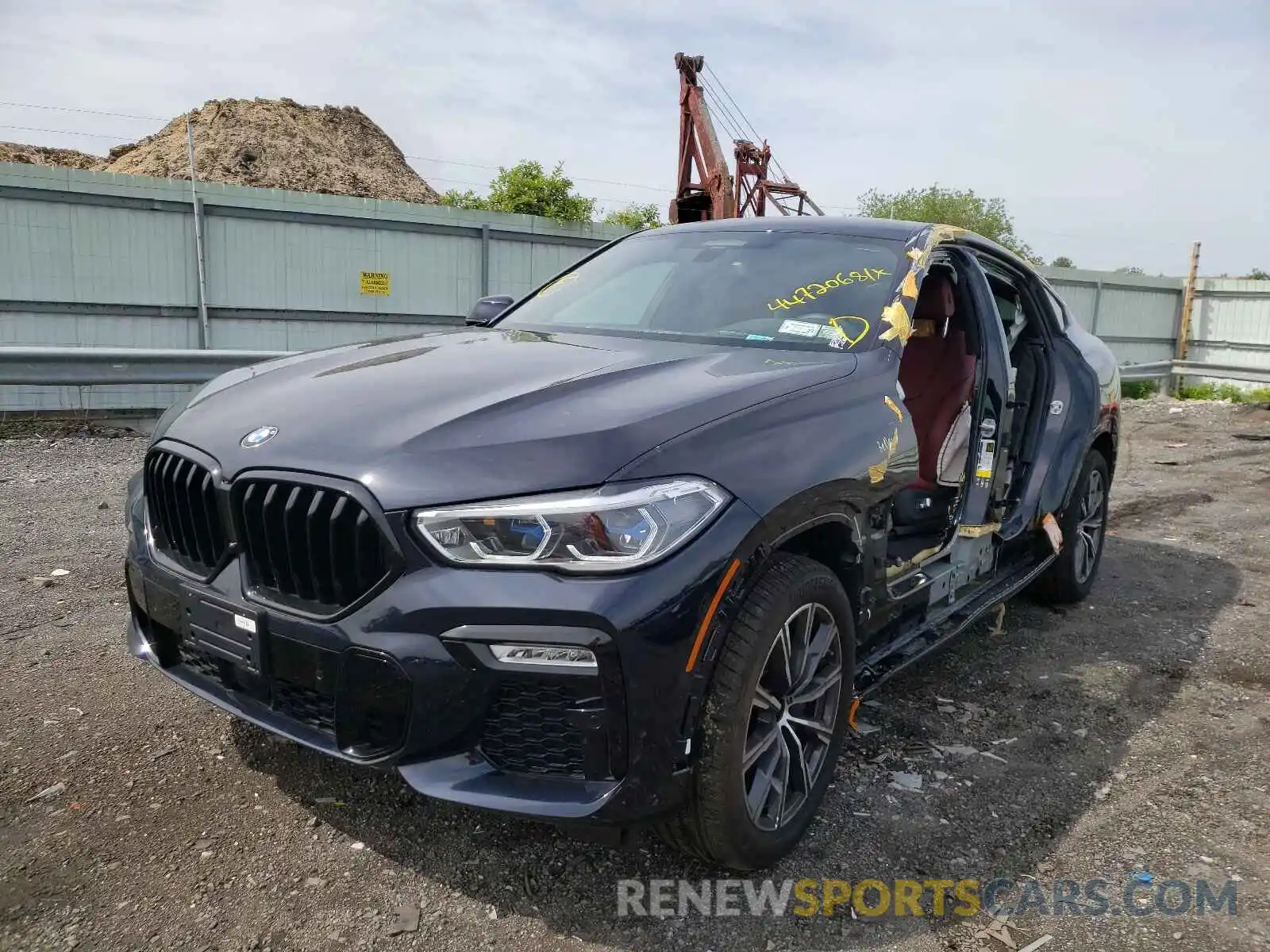 2 Photograph of a damaged car 5UXCY6C05M9F89327 BMW X6 2021