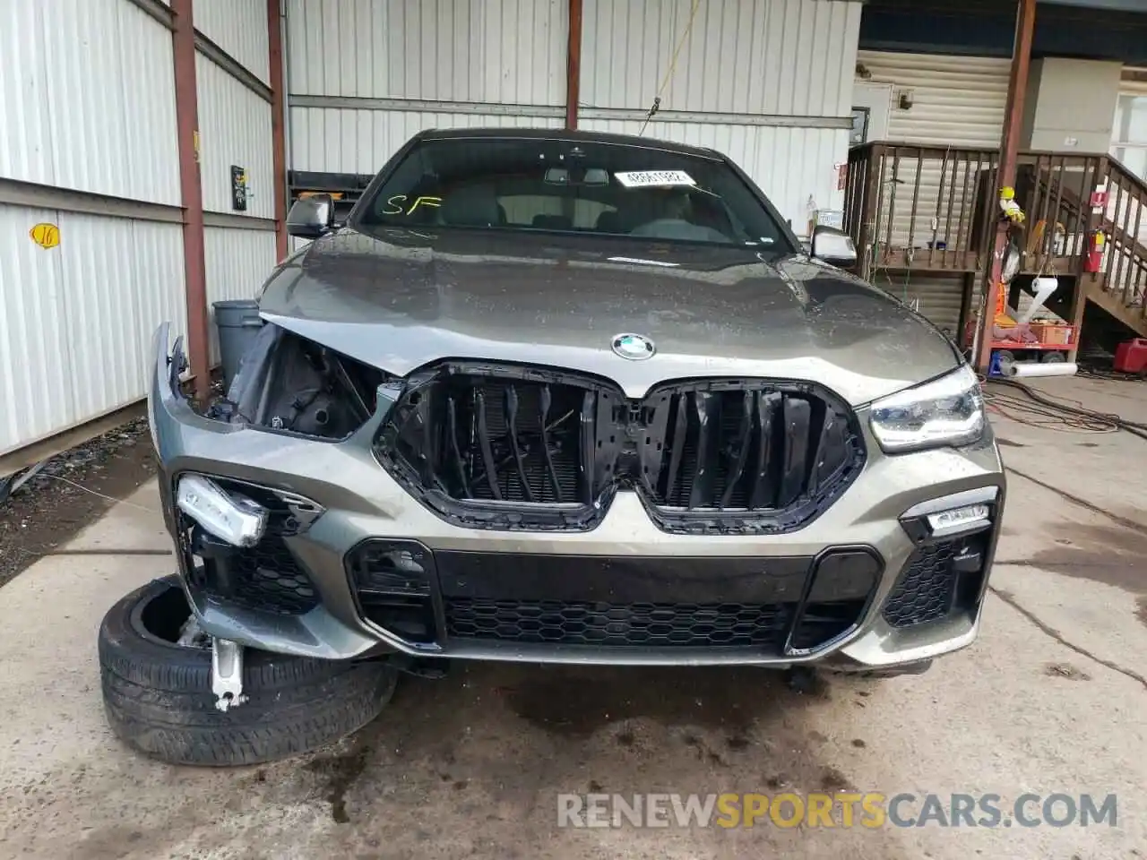 9 Photograph of a damaged car 5UXCY6C07M9E07949 BMW X6 2021