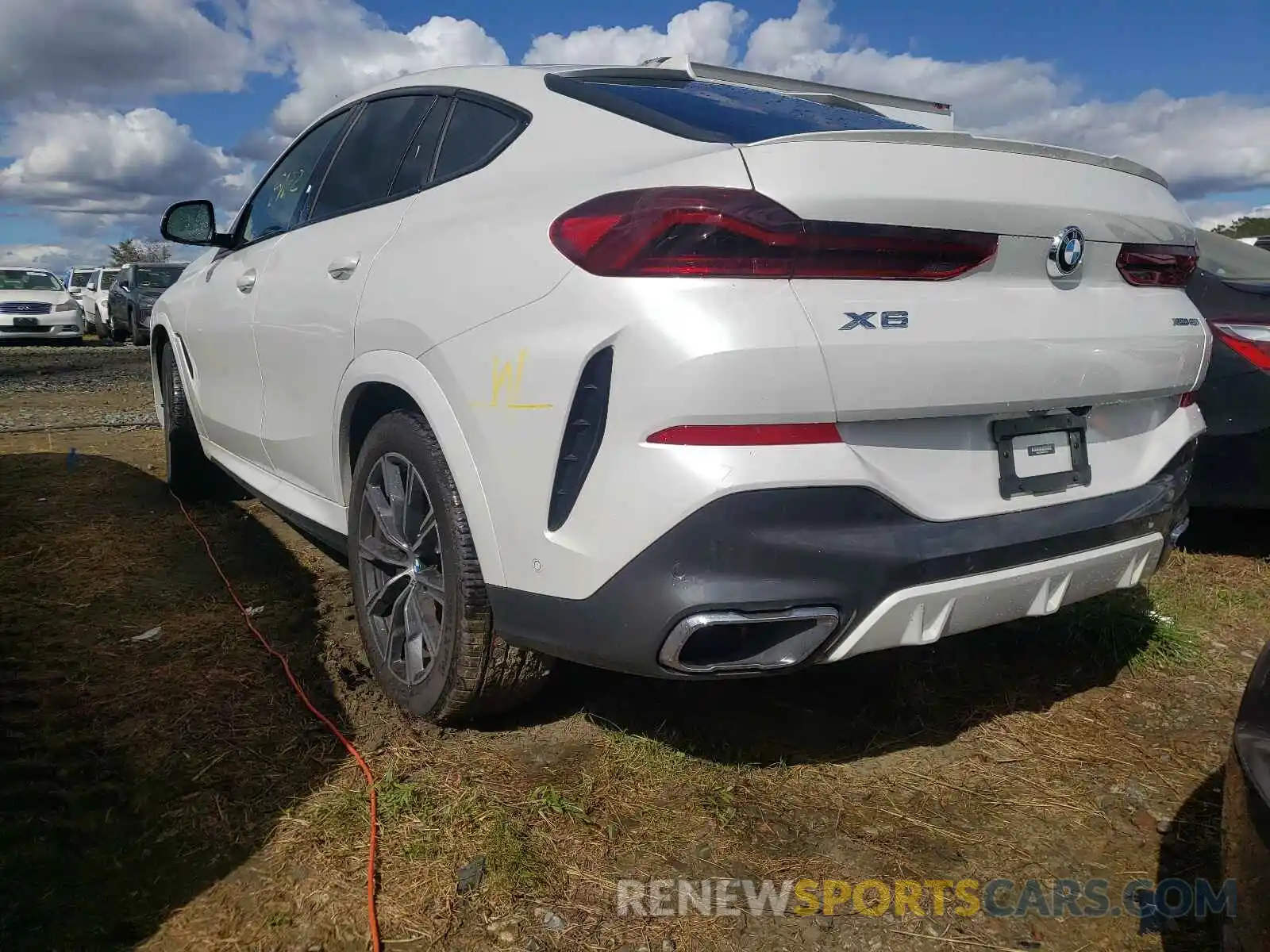 3 Photograph of a damaged car 5UXCY6C0XM9F97620 BMW X6 2021