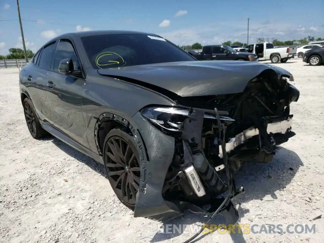 1 Photograph of a damaged car 5UXCY8C00M9F77369 BMW X6 2021