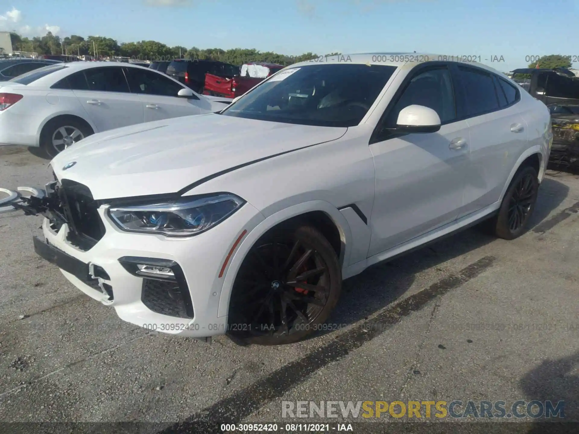 2 Photograph of a damaged car 5UXCY8C03M9H19536 BMW X6 2021