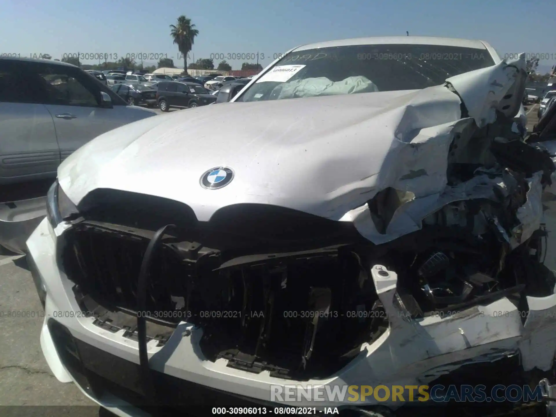 10 Photograph of a damaged car 5UXCY8C08M9H54492 BMW X6 2021