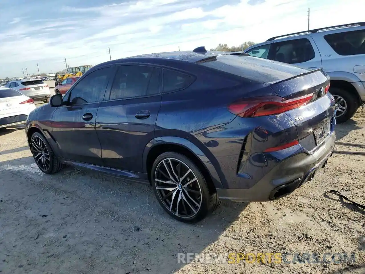 2 Photograph of a damaged car 5UXCY8C09M9G45121 BMW X6 2021